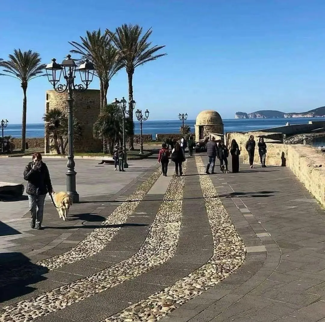 La Matrioska Apartamento Alghero 0*,
